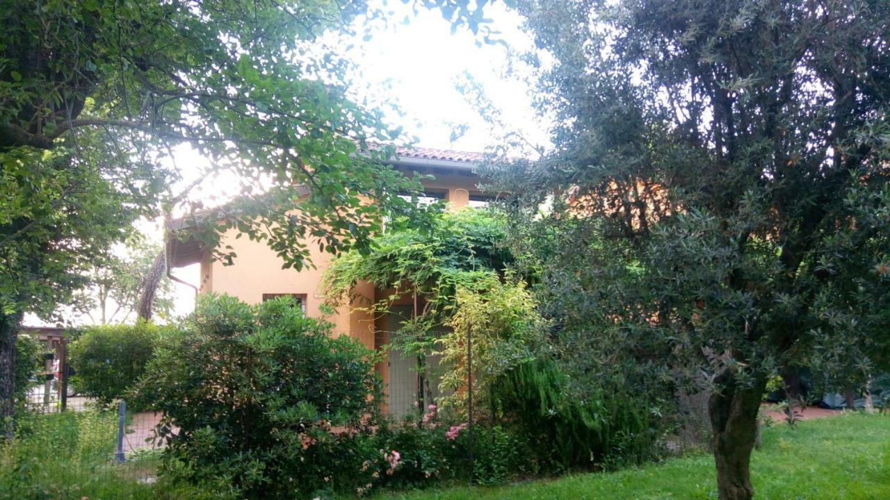Fienile Fico Fiera Apartment Bologna Luaran gambar